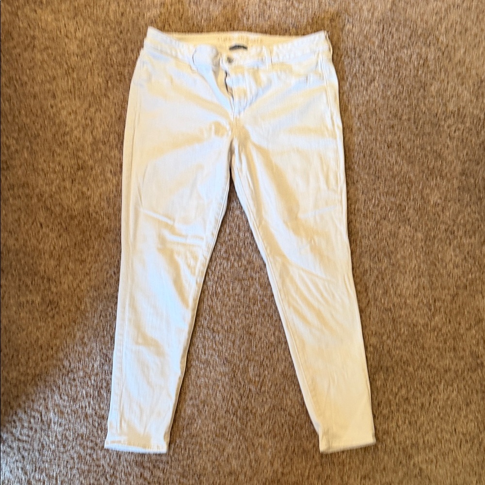 American Eagle White Next Level Stretch Jegging - 16